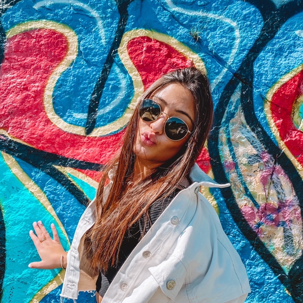 Meet your Posher, Sophia